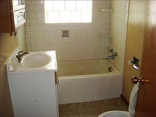 4th image of 1217 Westwood Dr