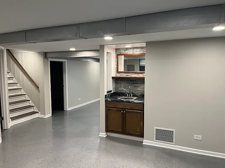 2511 Ashland Ave — Photo 14