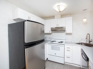 9008 17th Ave SW #1, Seattle, WA 98106