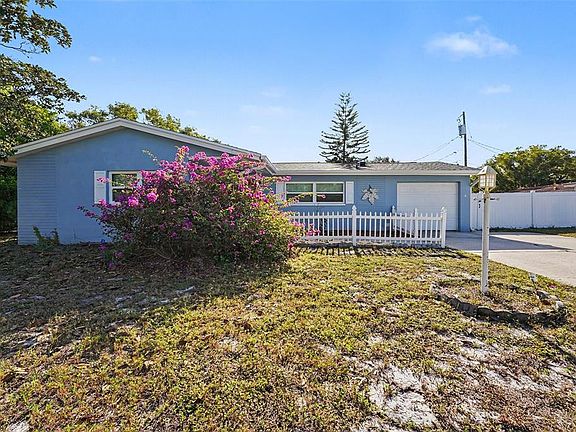 3rd image of 2111 Timber Ln