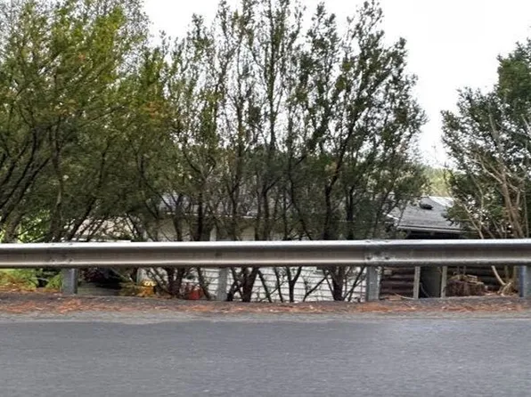 452 Mount Olivet Rd, Wyoming, PA 18644