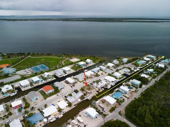 31112 Hollerich Dr, Big Pine Key, FL 33043