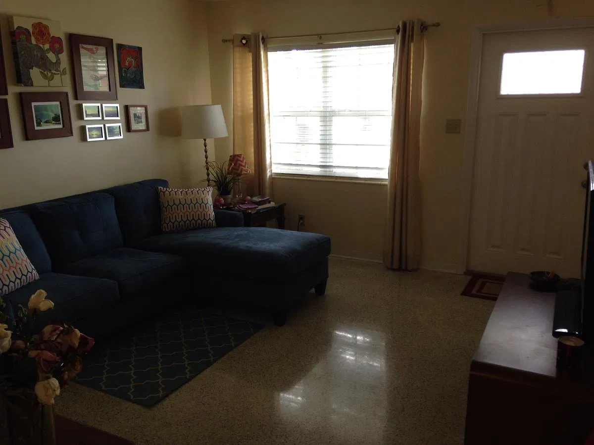 2 bed, 850 sqft, $1,950 — Photo 2