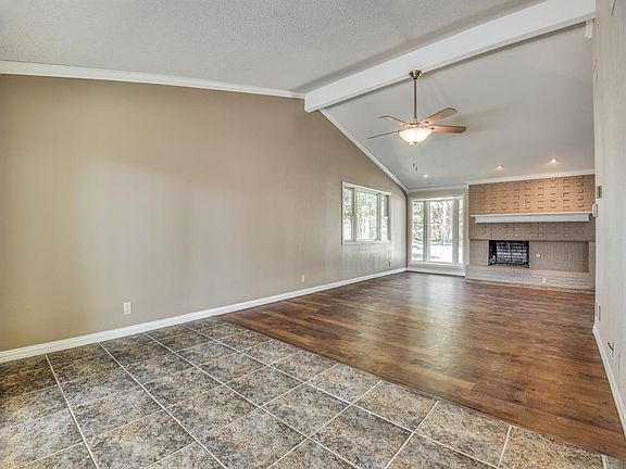 5th image of 11817 Cromwell Dr