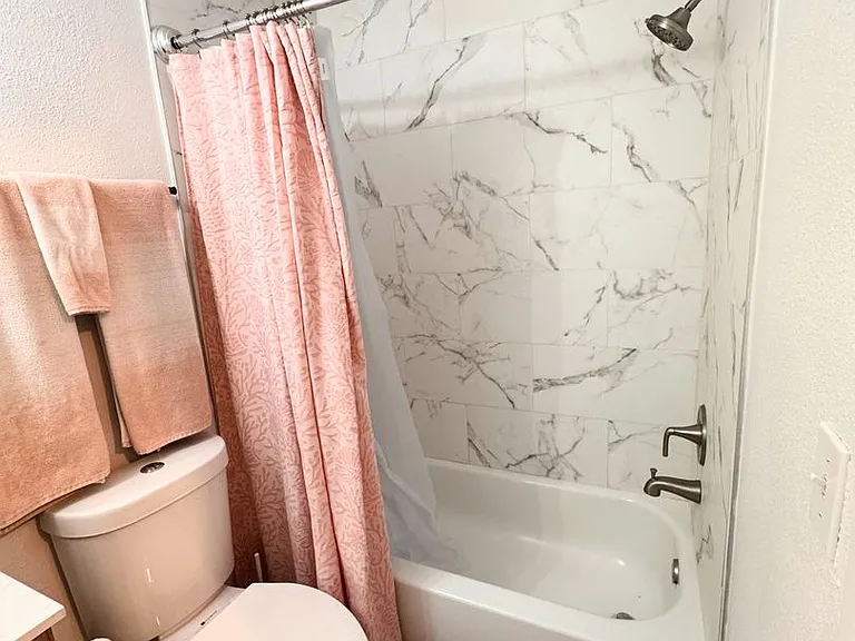 654 Capistrano Ct — Photo 18