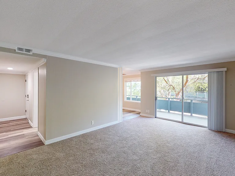 823 Las Gallinas Ave #219 — Photo 2