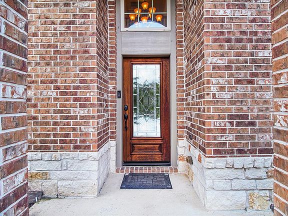 5th image of 4307 Glenirish Dr
