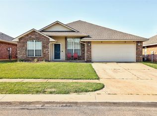 612 Cavecreek St, Norman, OK 73071