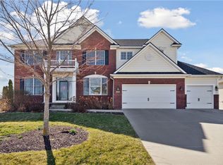 8806 Kingman Dr, West Des Moines, IA 50266