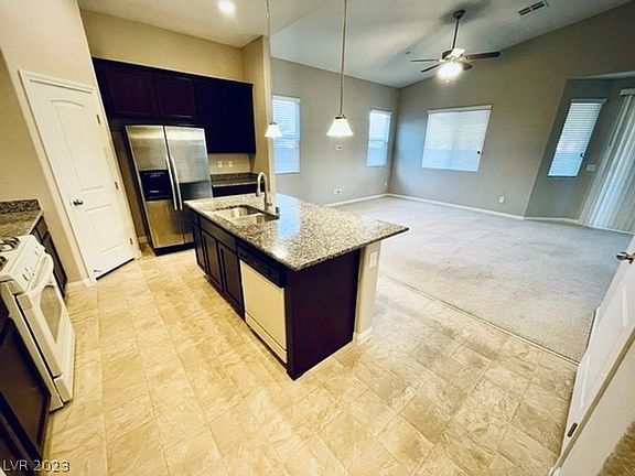 5th image of 696 Giselle Ct #0