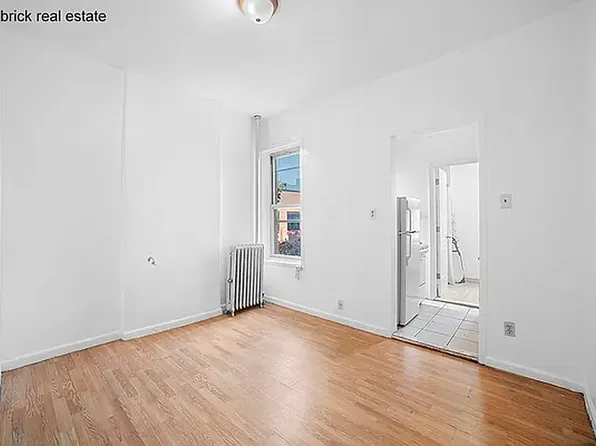 181 4th Avenue image 1 of 6