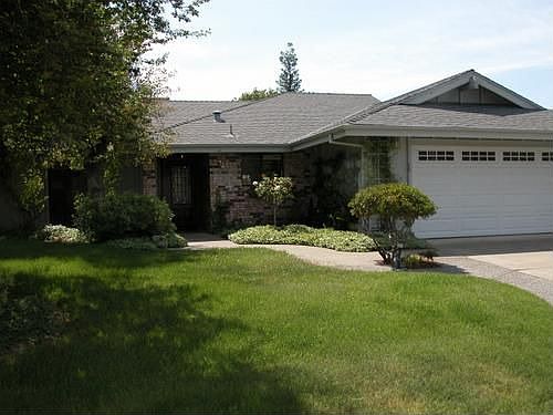 1st image of 52 W Clover St