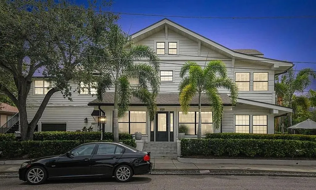 1 bed, 1.0 bath, 1000 sqft, $3,000 — Photo 1