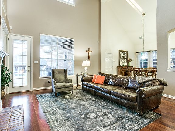 4th image of 2301 Queen Morgan Ln