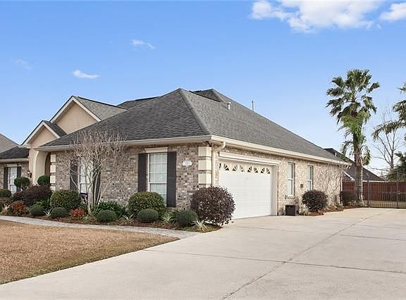 3rd image of 112 Zachary Dr