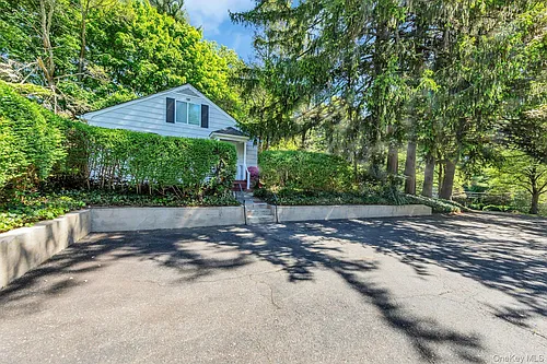 15 Cherry Ln #A Photo 1