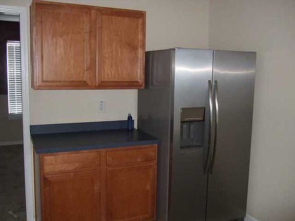 2nd image of 305 Jamestown Dr