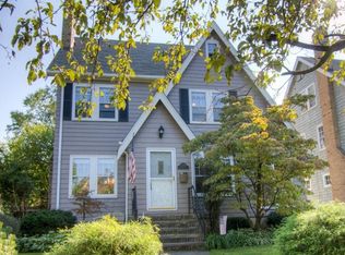 3470 Woodridge Rd, Cleveland Heights, OH 44121