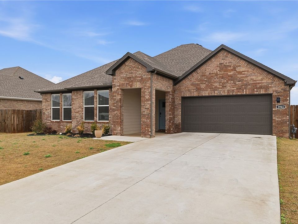 1st image of 3964 Aryana Ave