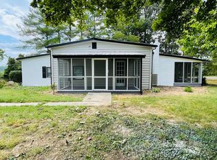 126 Mount Pleasant Church Rd, Fincastle, VA 24090