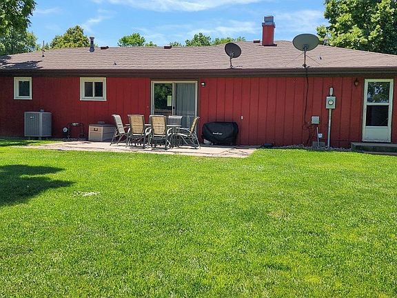 2nd image of 409 Apache Dr