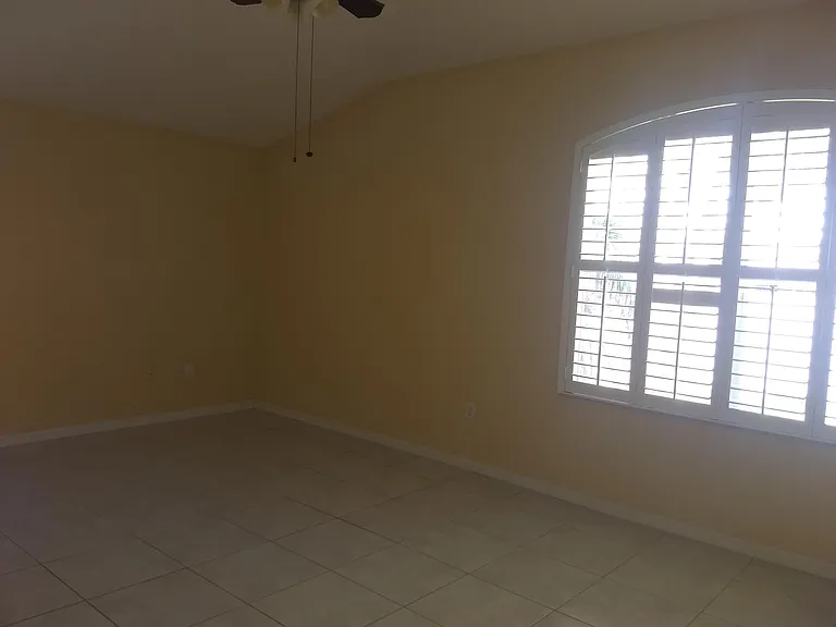 29433 Crossland Dr — Photo 7