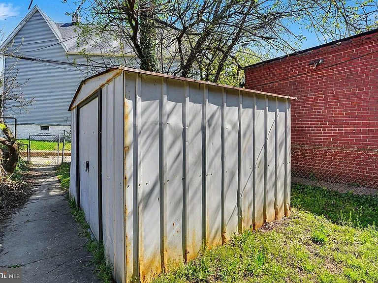 3809 Ellerslie Ave — Photo 25