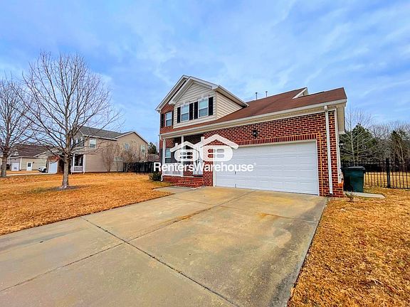 2nd image of 6019 Mainsail Ln