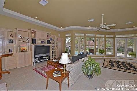 2nd image of 18806 Cierra Sur