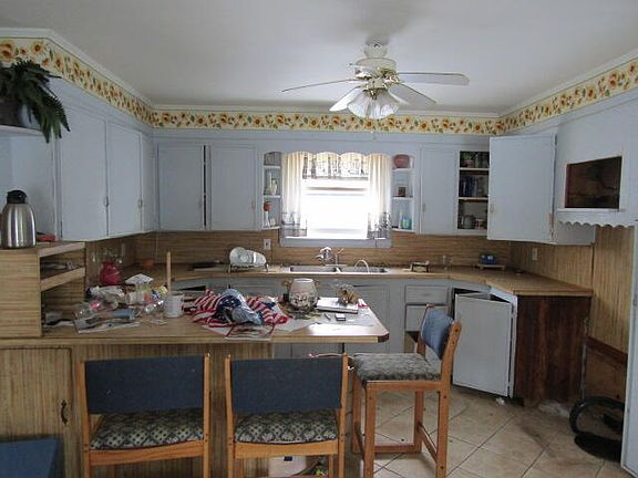 4th image of 73 Kinderhook Street