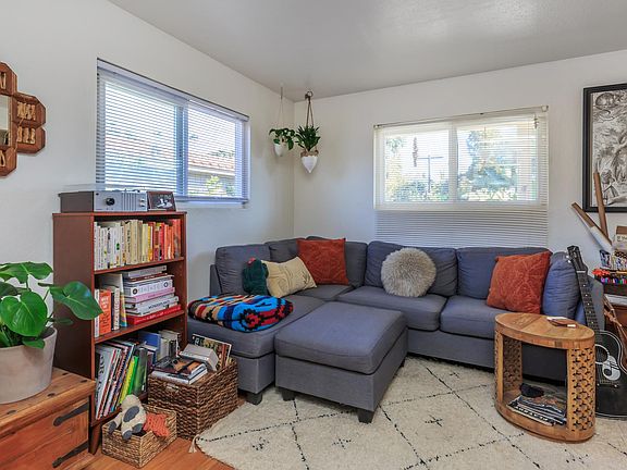 4th image of 647 San Dieguito Dr APT 3