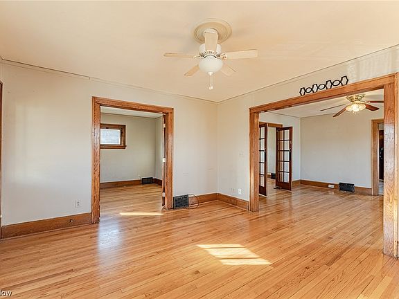 4th image of 3902 Cypress Ave