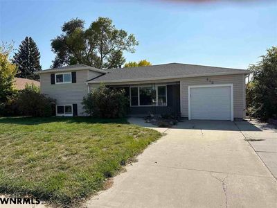 610 E 28th St, Scottsbluff, NE, 69361