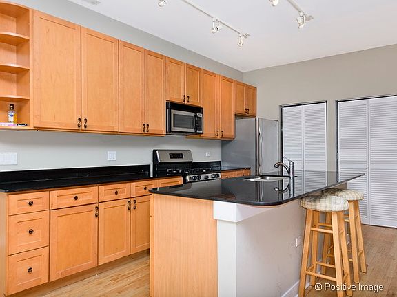5th image of 2342 W Bloomingdale Ave APT 102
