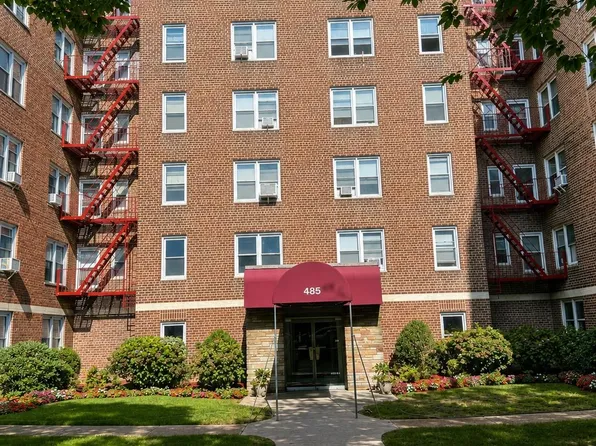 485 Bronx River Road #C24, Yonkers, NY 10704