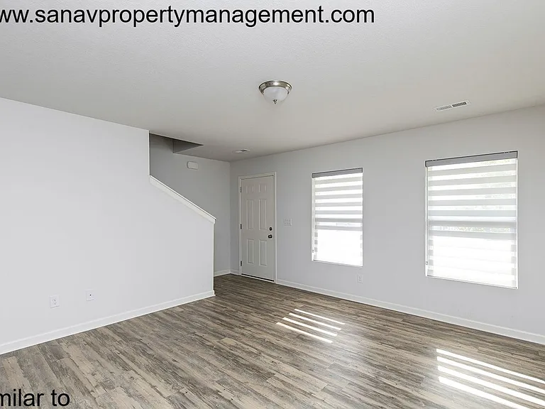 229 Maple Ave — Photo 12
