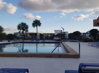8889 Fontainebleau Blvd APT 211, Miami, FL 33172