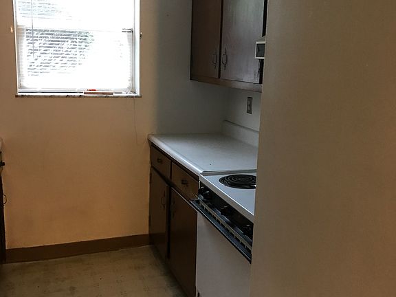 5th image of 600 Quail Ave APT 1