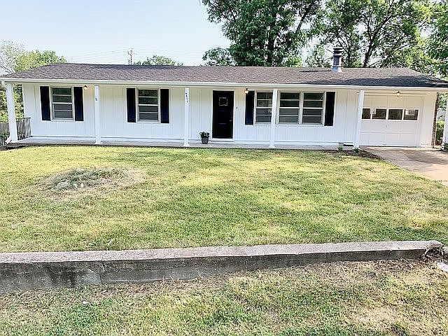 1st image of 4611 Orchard Ln