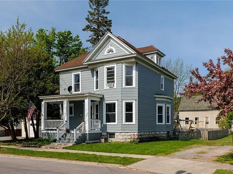 624 Hamlin St — Photo 37