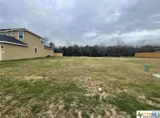 821 Lee Elsik, Seguin, TX 78155