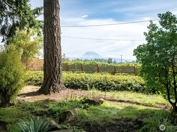 36602 224th Avenue SE, Enumclaw, WA 98022