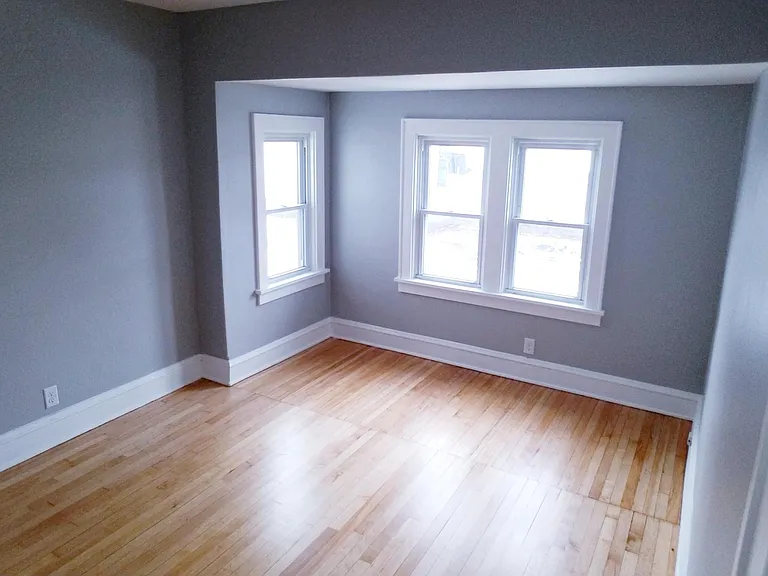 1737 S 70th St #LOWER — Photo 7