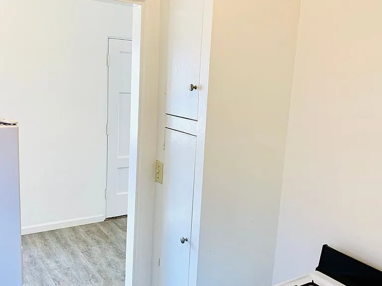 5050 Cape May Ave — Photo 9