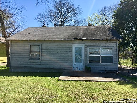 2nd image of 618 Cantrell Dr