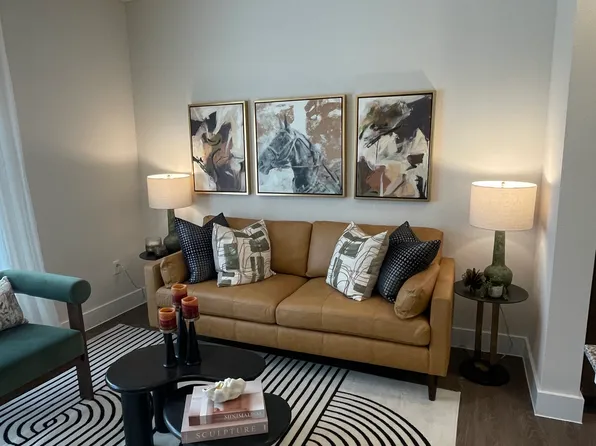 (undisclosed Address), Austin, TX 78747