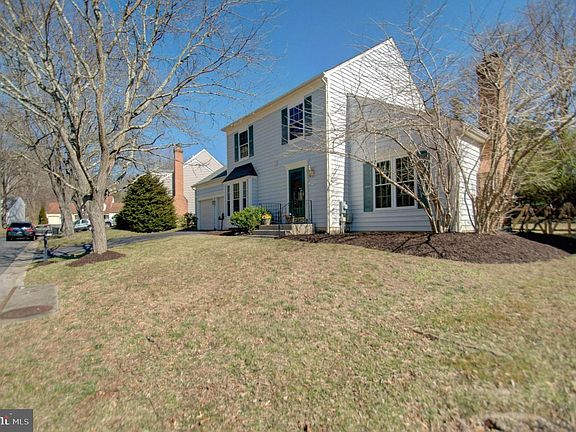 2nd image of 20723 Aspenwood Ln