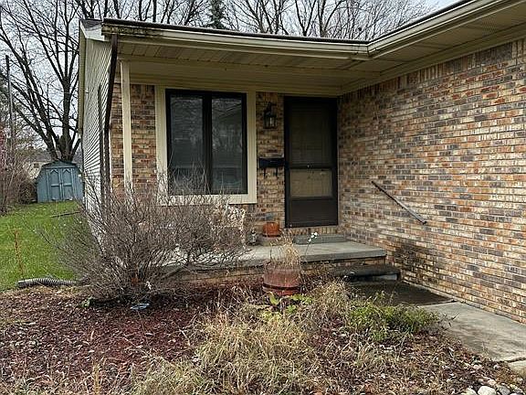 914 North Rd Fenton Mi 48430 Mls 20230101551 Zillow