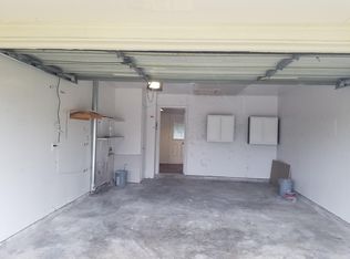 905 Springlake Cir, Garland, TX 75043