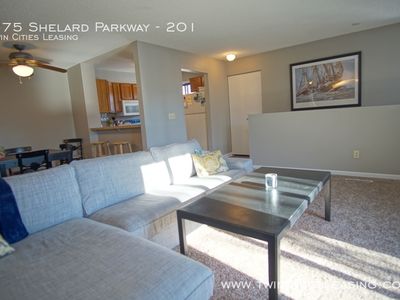 375 Shelard Pkwy UNIT 201, Saint Louis Park, MN, 55426